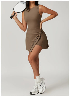 Macaquinho Feminino Beach Fit com Saia